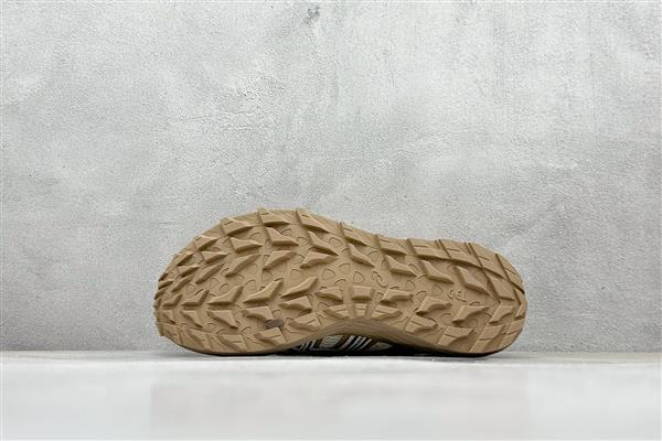 20251128161835336 240